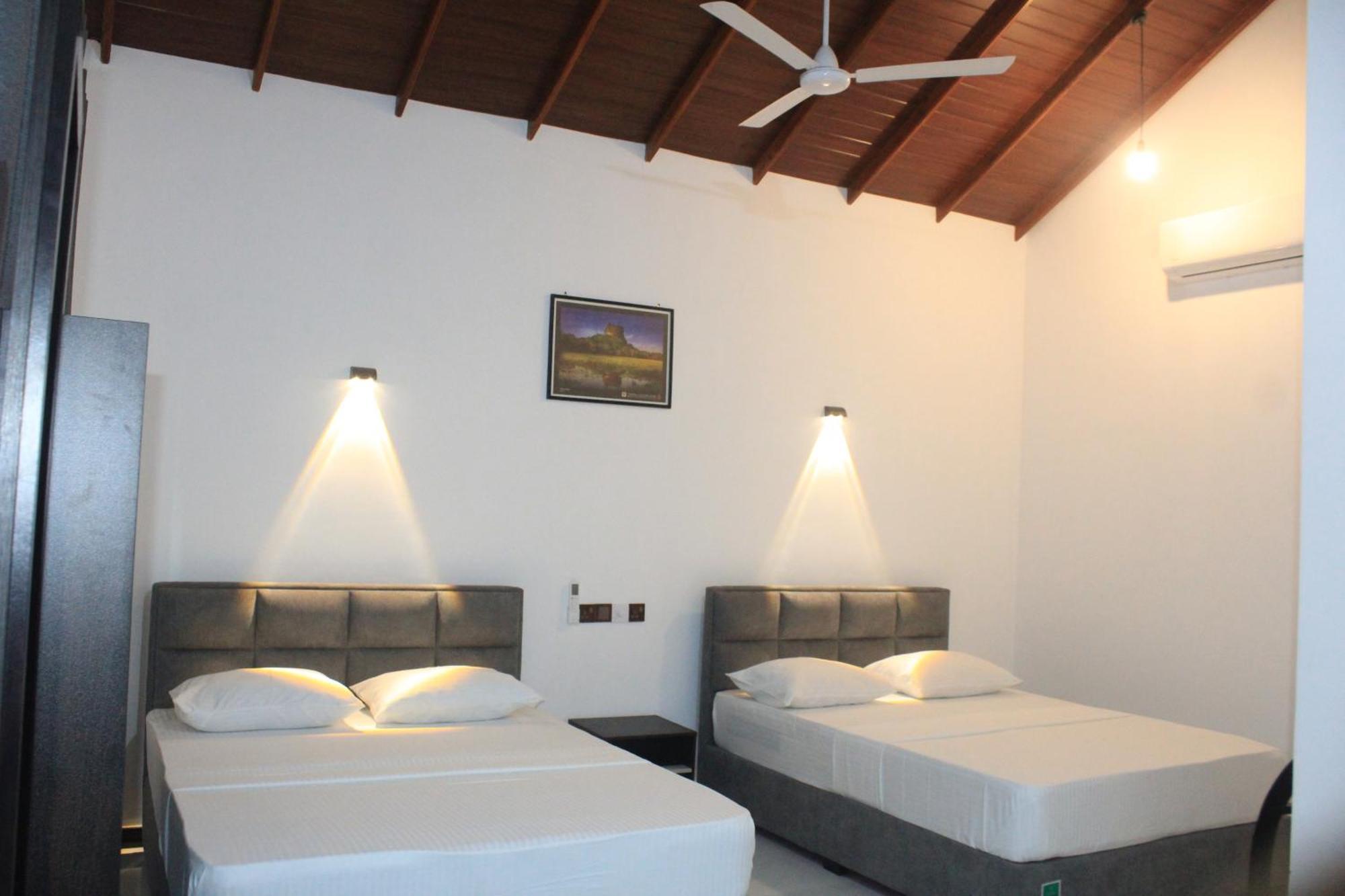 Sigiriya Sun Shine Villa Extérieur photo
